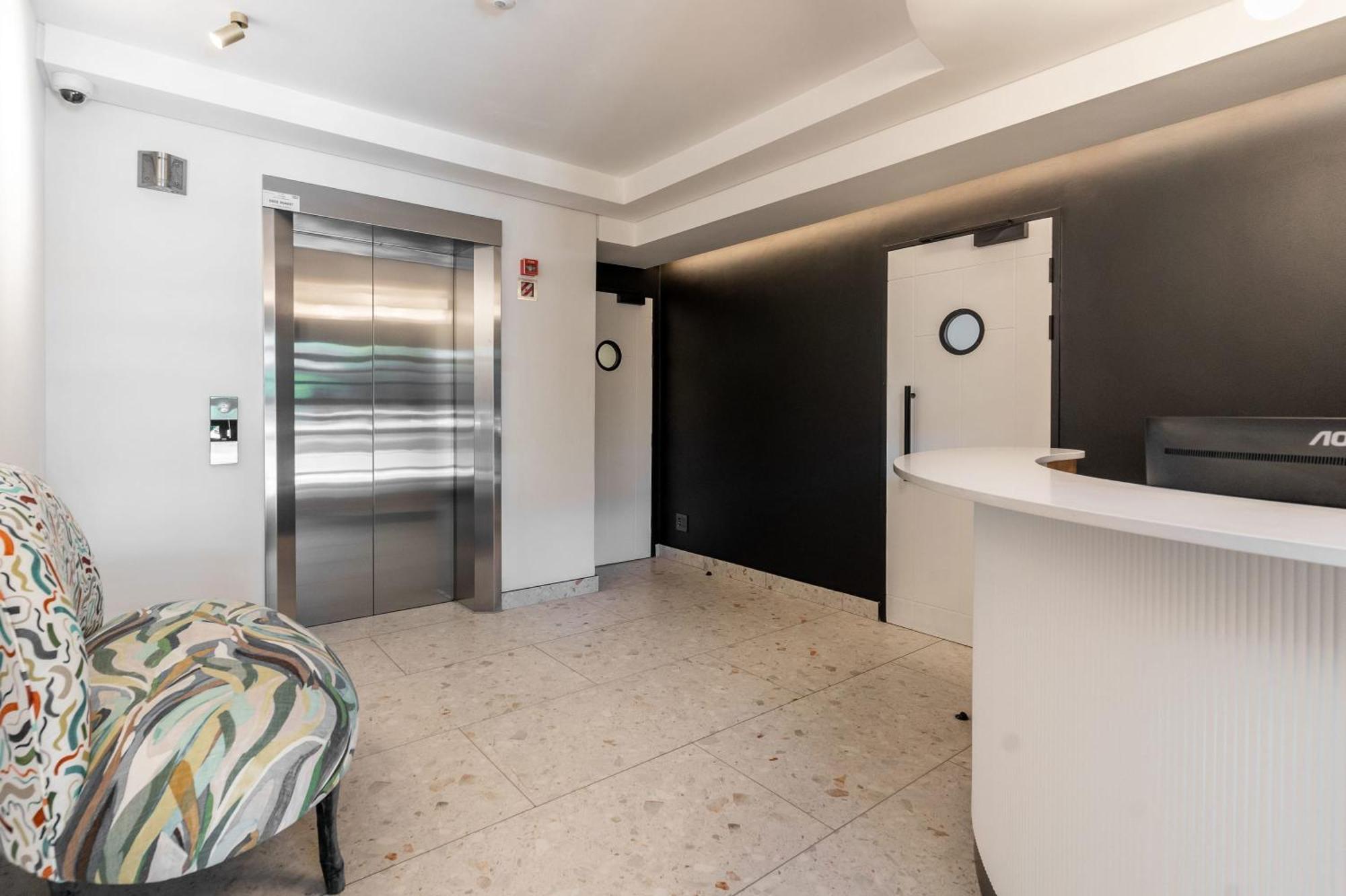 Apartment 105 - Marvol On Hall Sea Point Cape Town